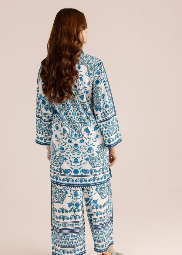 Walk & Twirl: Latest Ready-to-Wear Collection