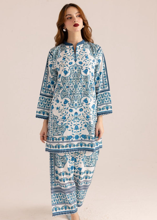 Walk & Twirl: Latest Ready-to-Wear Collection