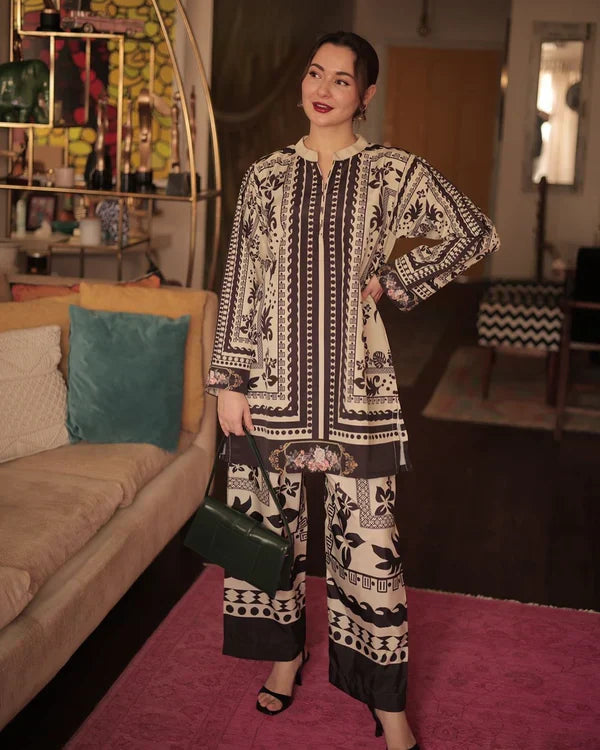 Indoor Glam: Embracing Traditional Prints