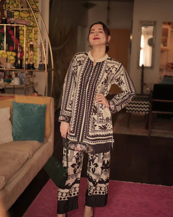 Indoor Glam: Embracing Traditional Prints