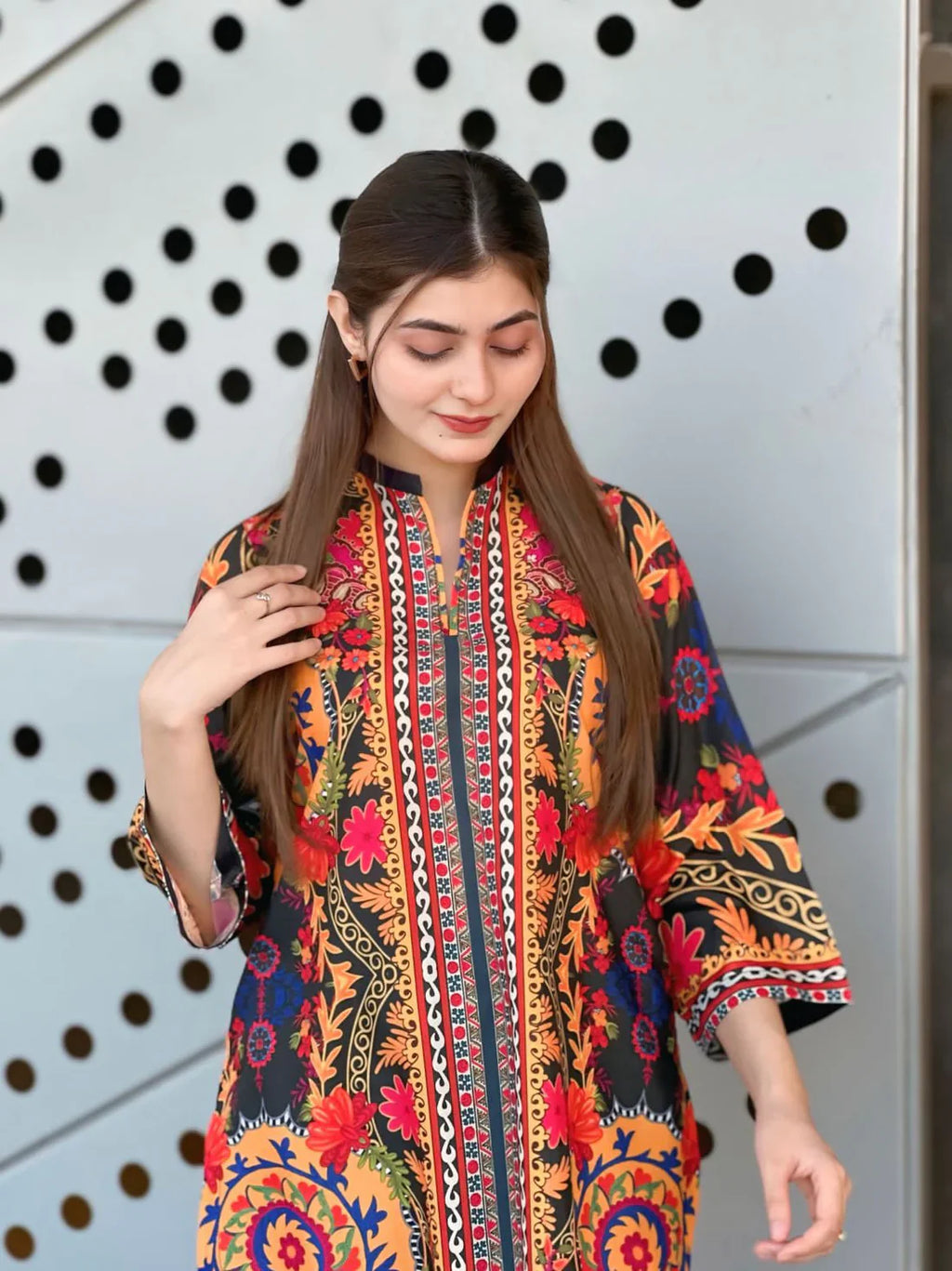 Vibrant Floral Print Kurta and Trouser Ensemble