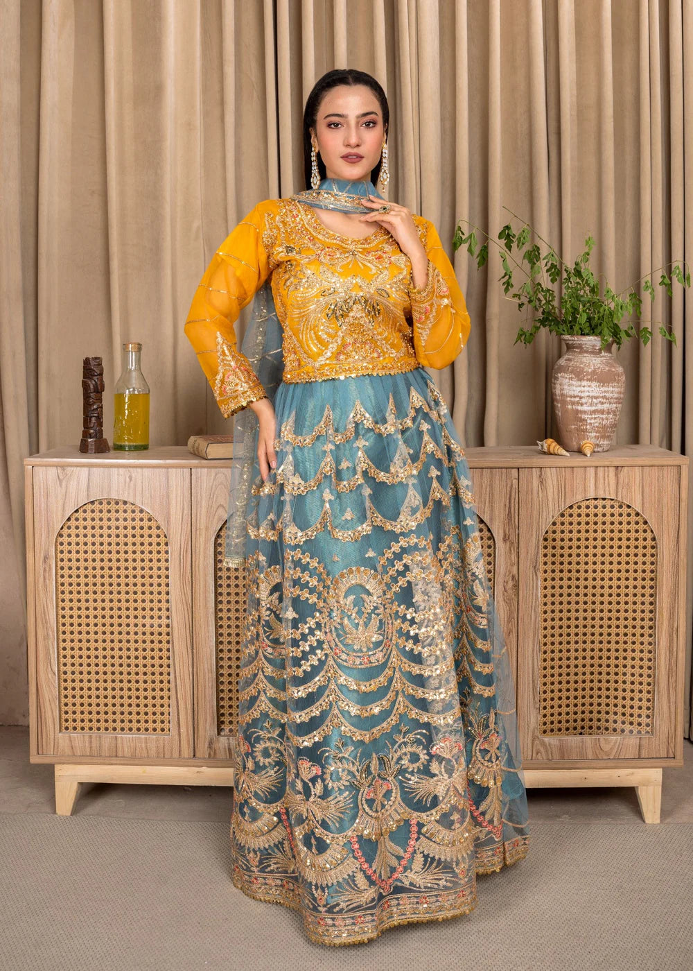Regal Indian/Pakistani Bridal/Formal Wear