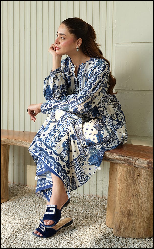 Chinoiserie Chic: The Blue & White Ensemble