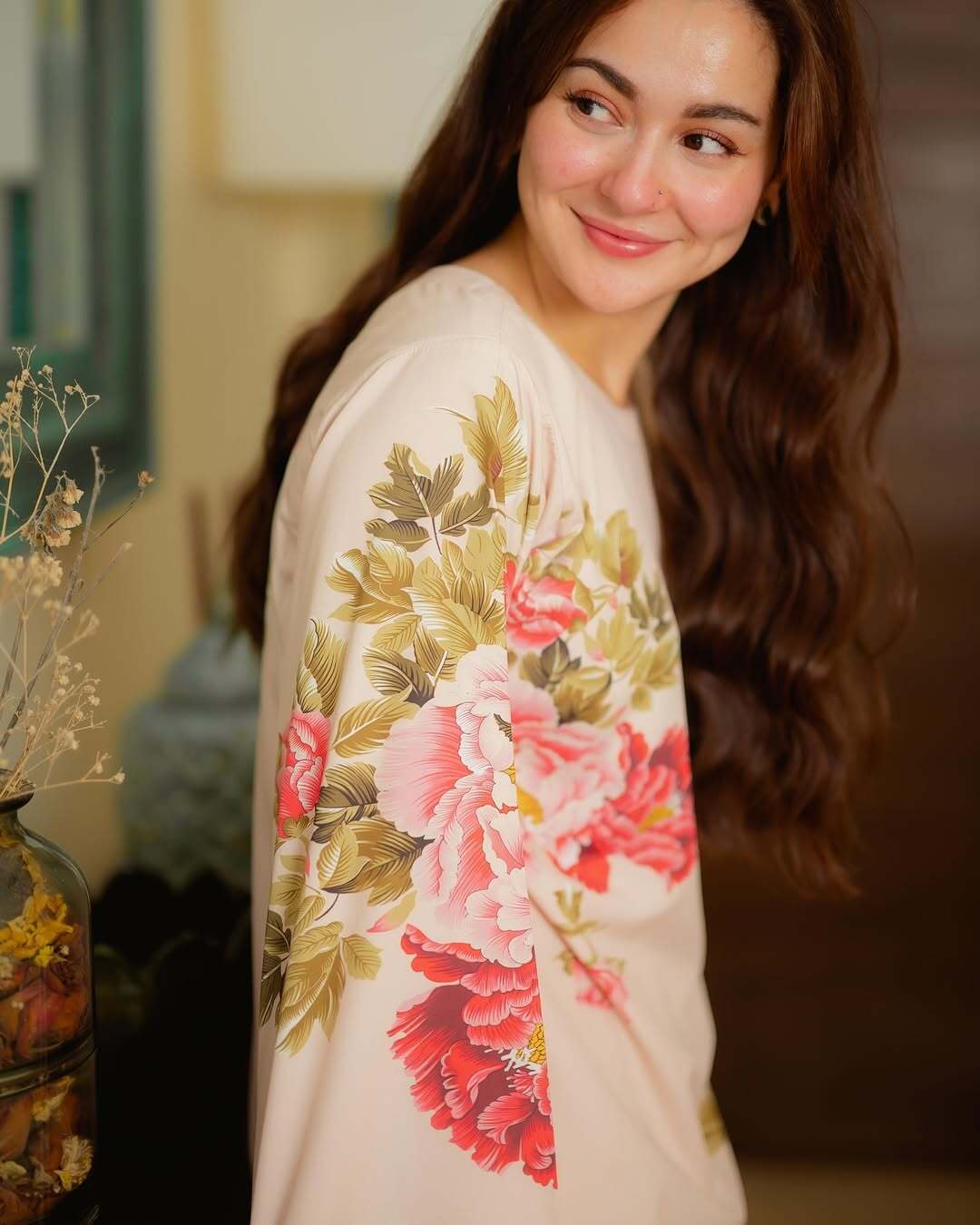 Bell-Sleeve Kurta with Bold Peony Print
